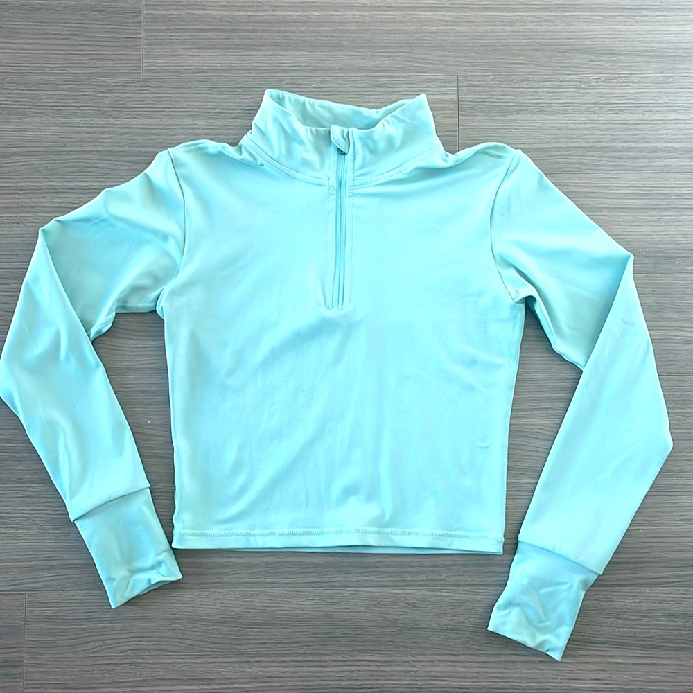 Paragon Cropped Long Sleeve